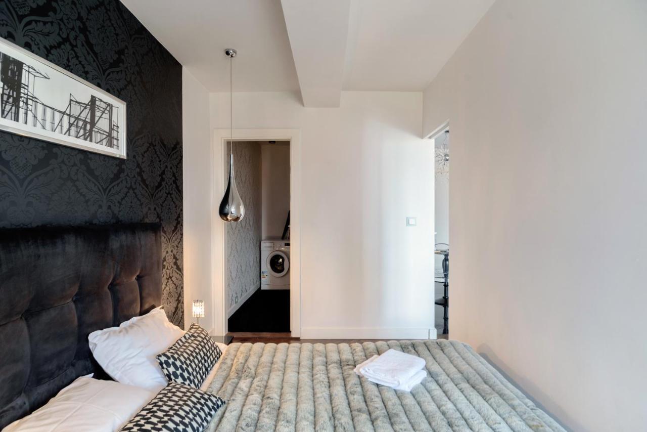 Luxury Apartment In The Old Town วอร์ซอ ภายนอก รูปภาพ