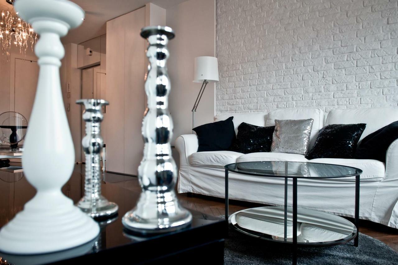 Luxury Apartment In The Old Town วอร์ซอ ภายนอก รูปภาพ